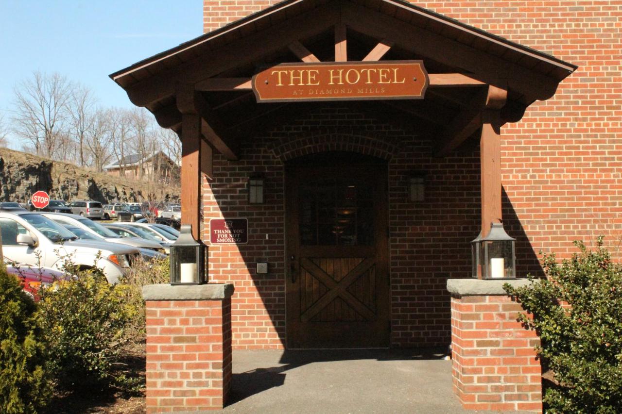 | Diamond Mills Hotel & Tavern