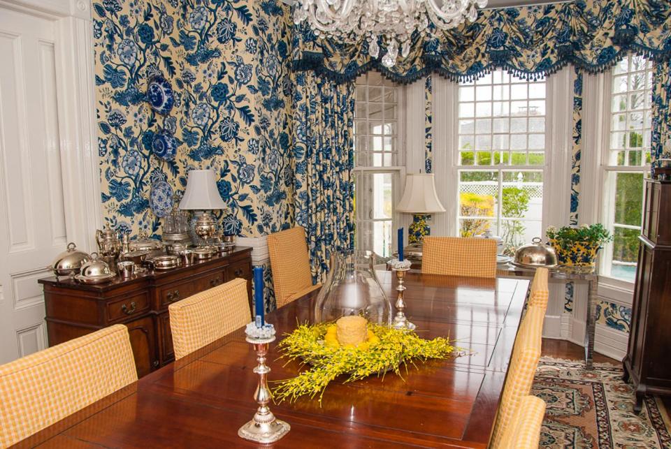 | Harbor Knoll Bed and Breakfast