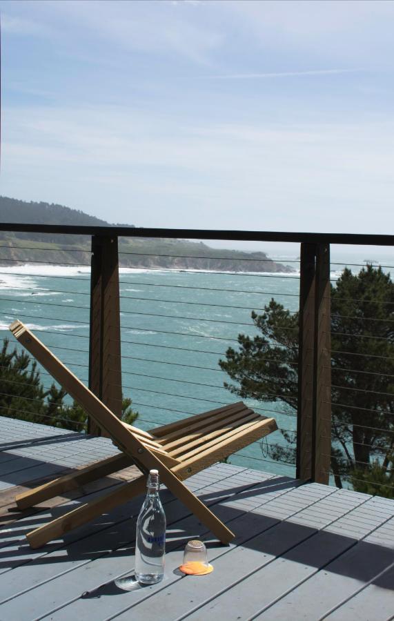 Double Room with Ocean View at Timber Cove Resort