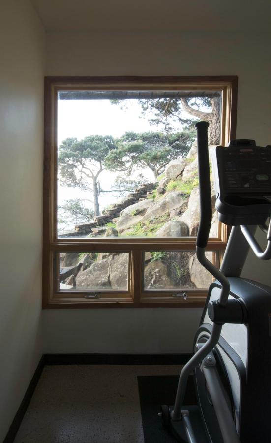  | Timber Cove Resort