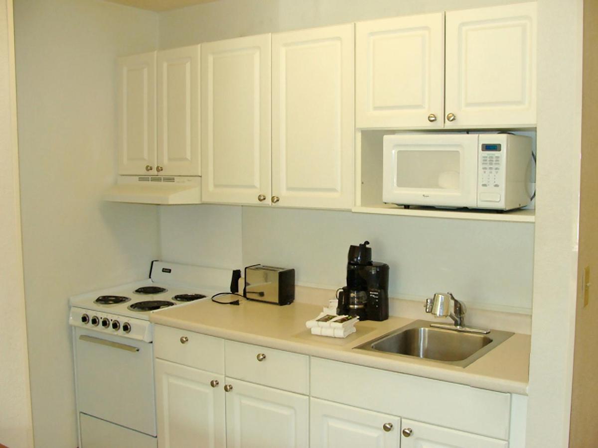 | Extended Stay America Suites - Pittsburgh - Airport