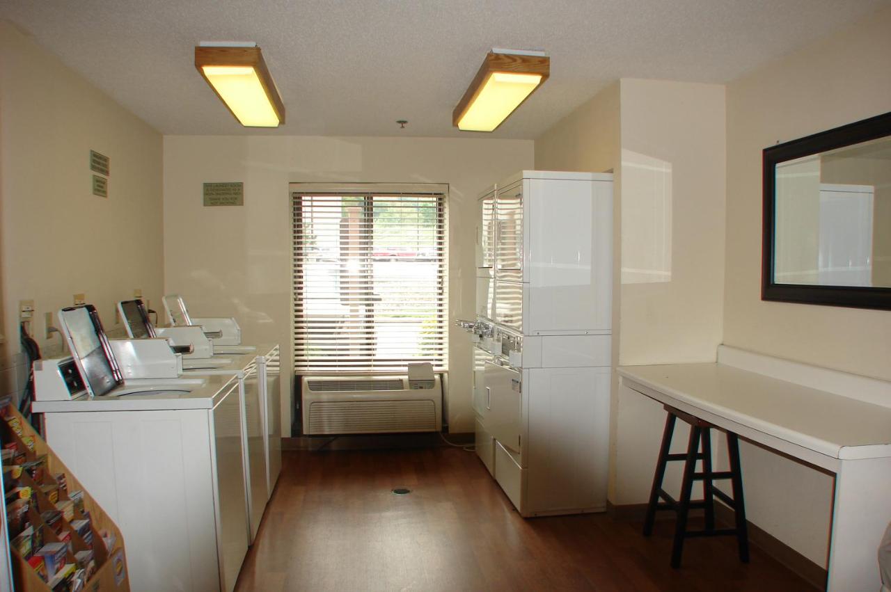 | Extended Stay America Suites - Pittsburgh - Airport