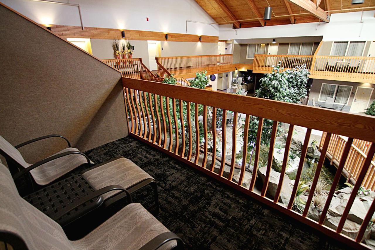 | C'mon Inn Grand Forks