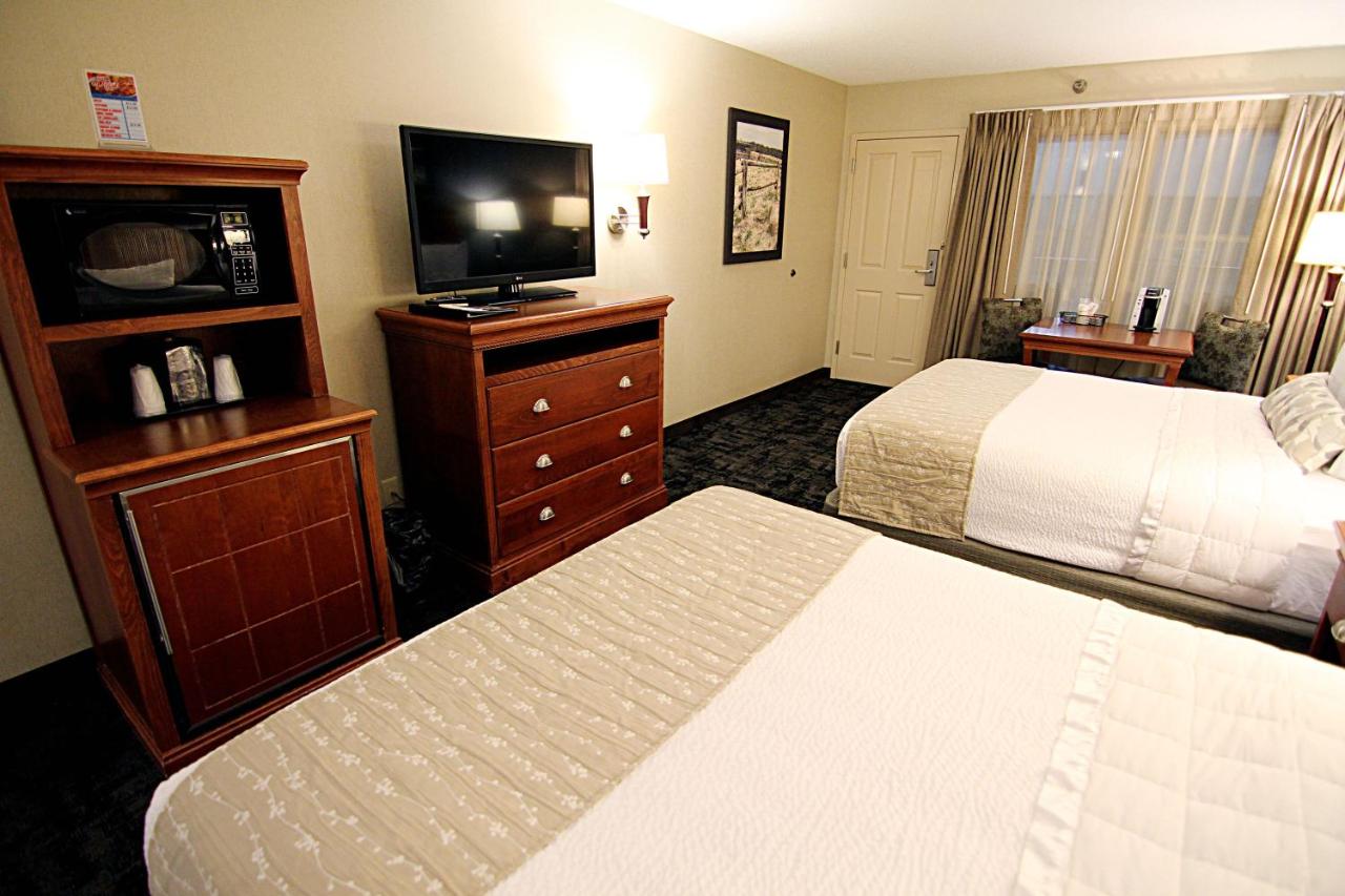 | C'mon Inn Grand Forks