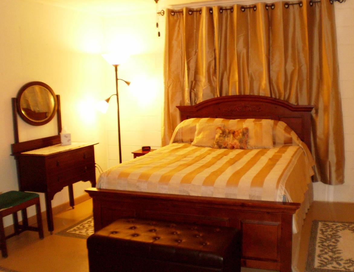 | Grandeur Farm Retreat