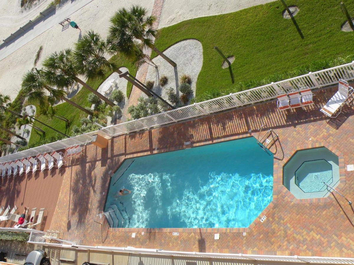 | Surf Beach Resort by Sunsational Beach Rentals