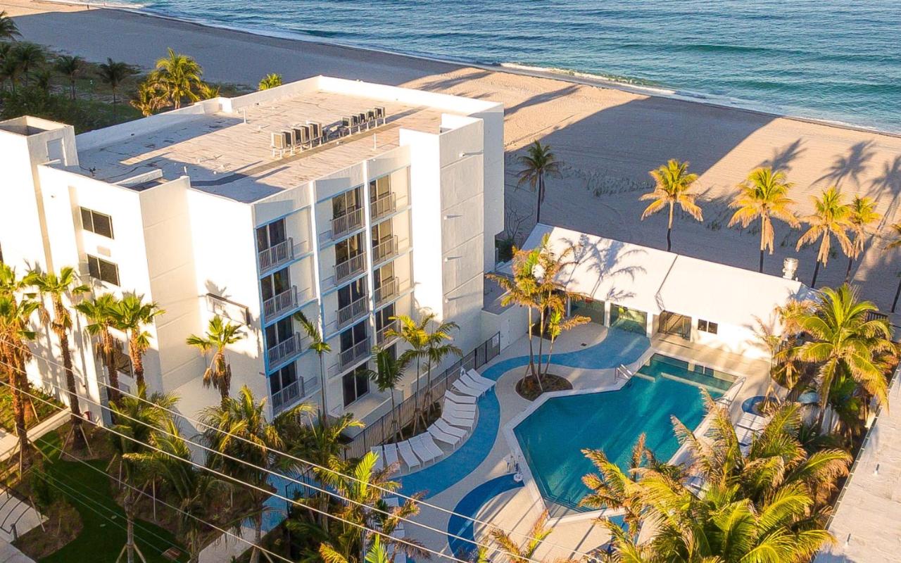 | Plunge Beach Resort