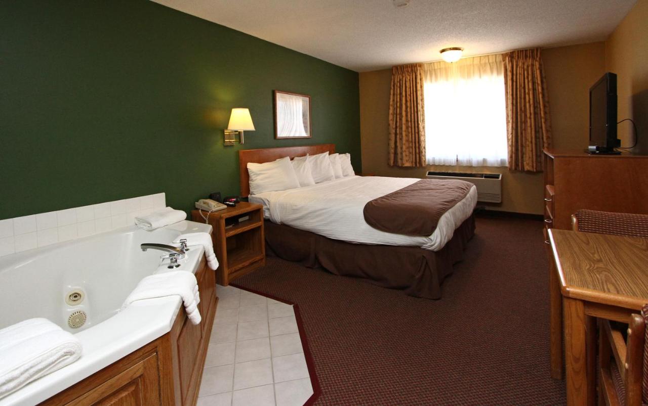 | New Victorian Inn & Suites Kearney