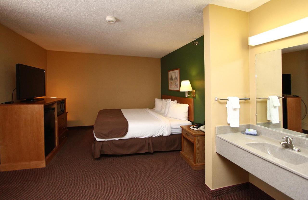 | New Victorian Inn & Suites Kearney