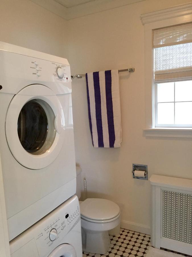 Two-Bedroom Suite Second Level with Sea View at The Masthead Resort