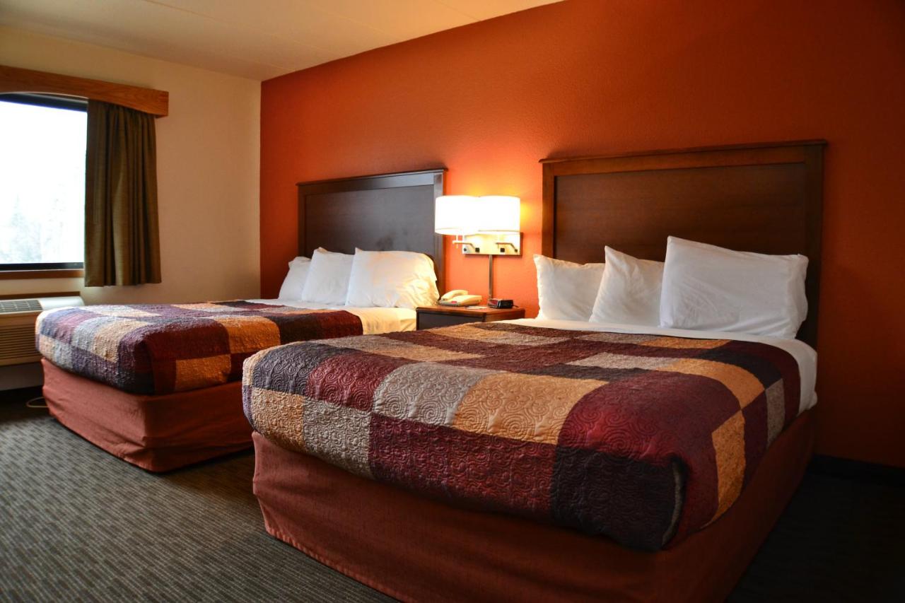 | AmericInn by Wyndham Calumet