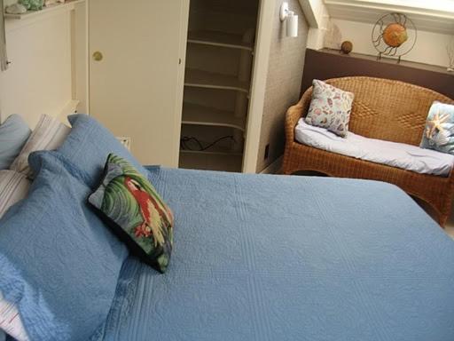 | The Barnacle B&B