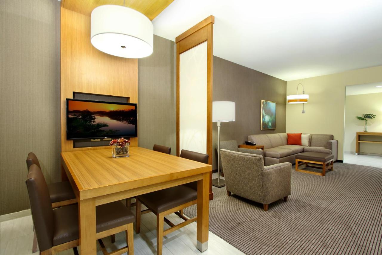 High Floor 1 King at Hyatt Place Houston/Katy