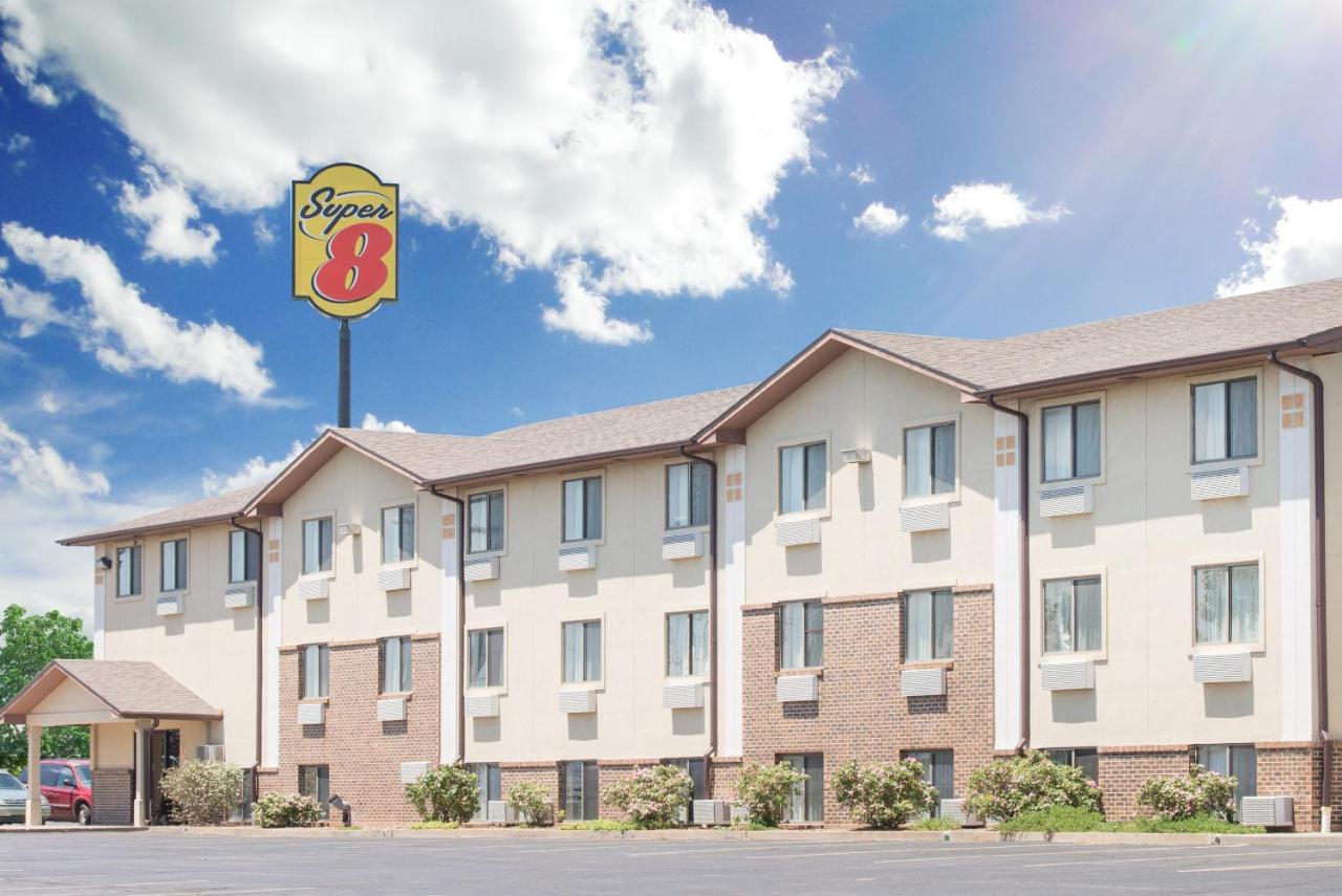  | Super 8 by Wyndham Abilene KS