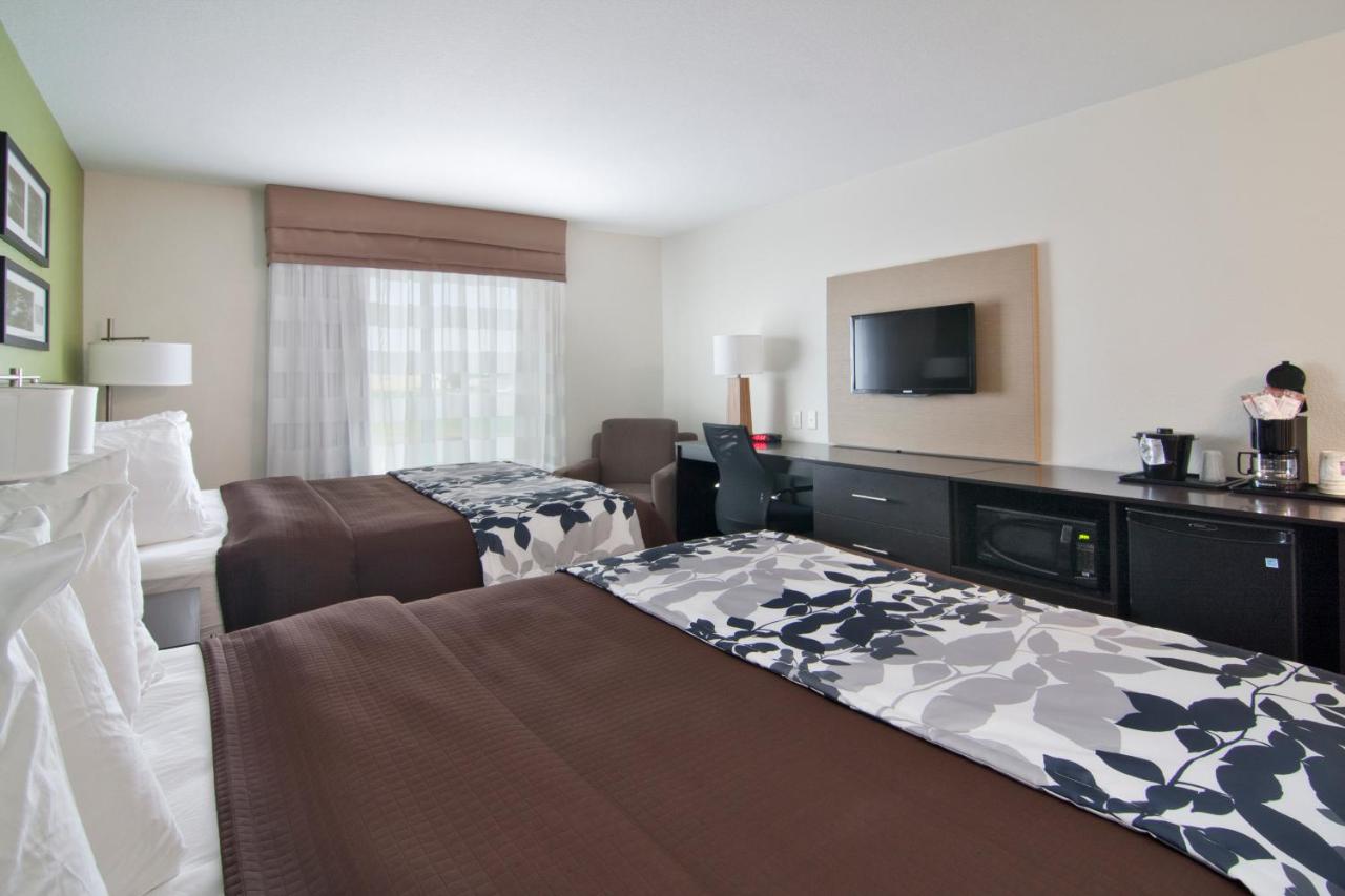Queen Room with Two Queen Beds - Non-Smoking at Sleep Inn & Suites Marshall - University Area