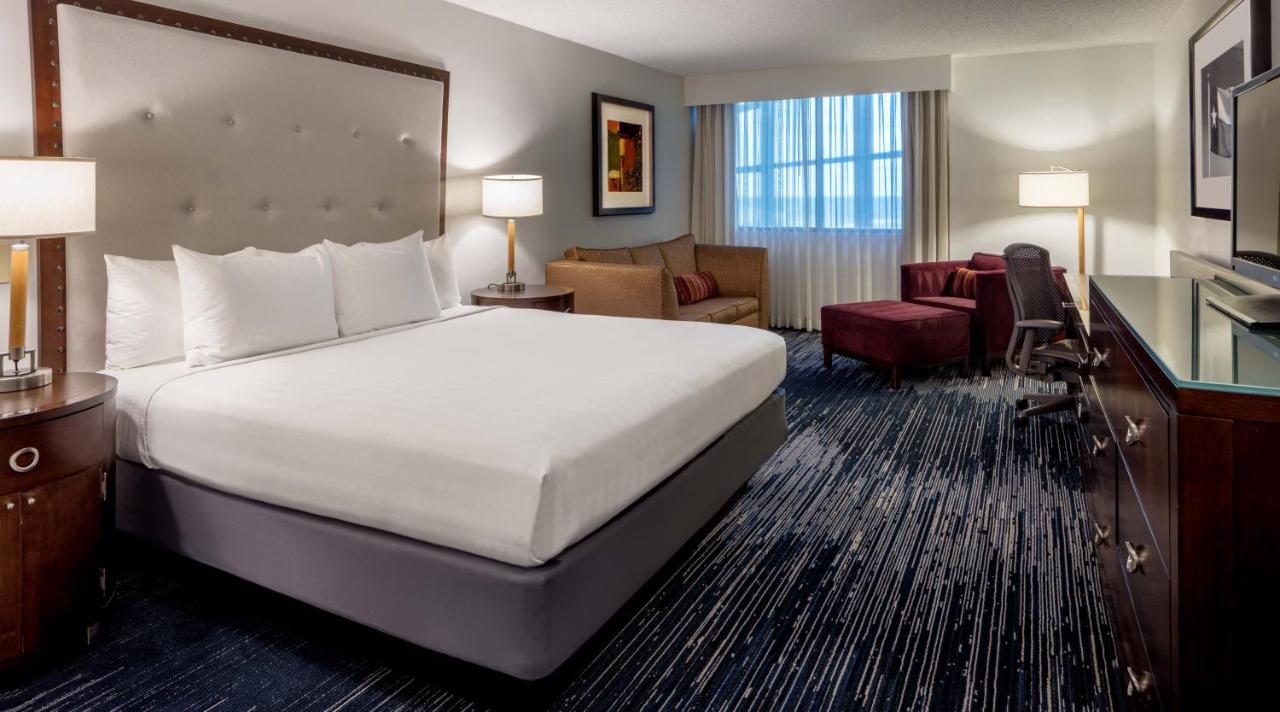King Room at Hyatt Regency Houston Intercontinental Airport