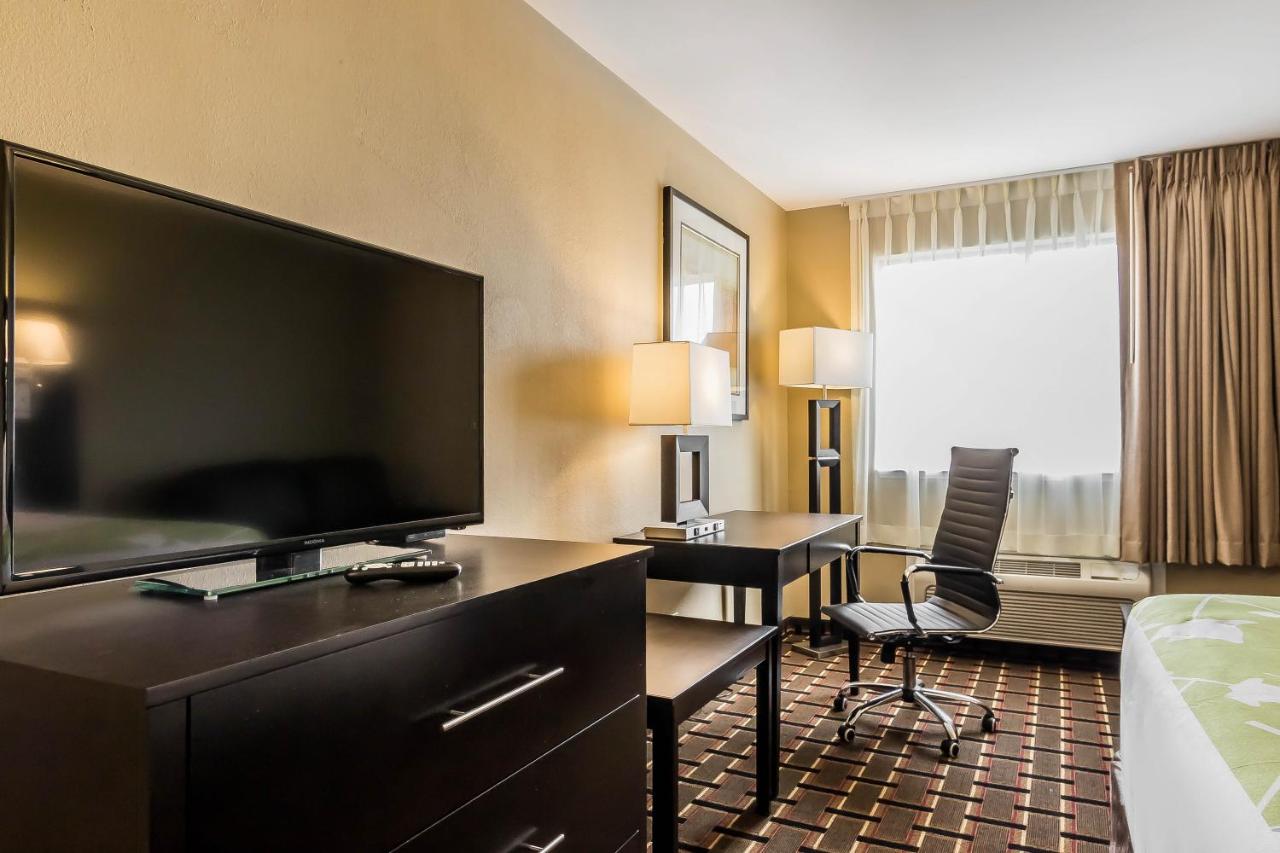 | Econo Lodge Boaz
