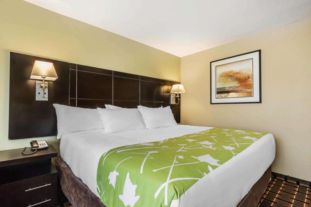 | Econo Lodge Boaz