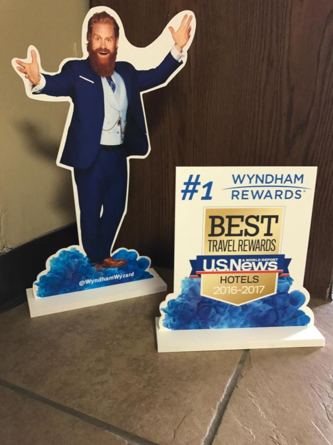 Queen Room - Mobility Access/Non-Smoking at Super 8 by Wyndham Redfield