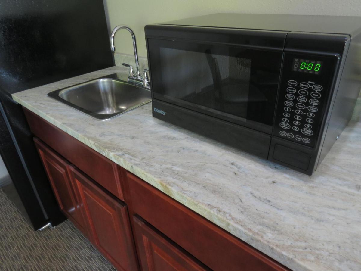  | Edgewater Hotel and Suites