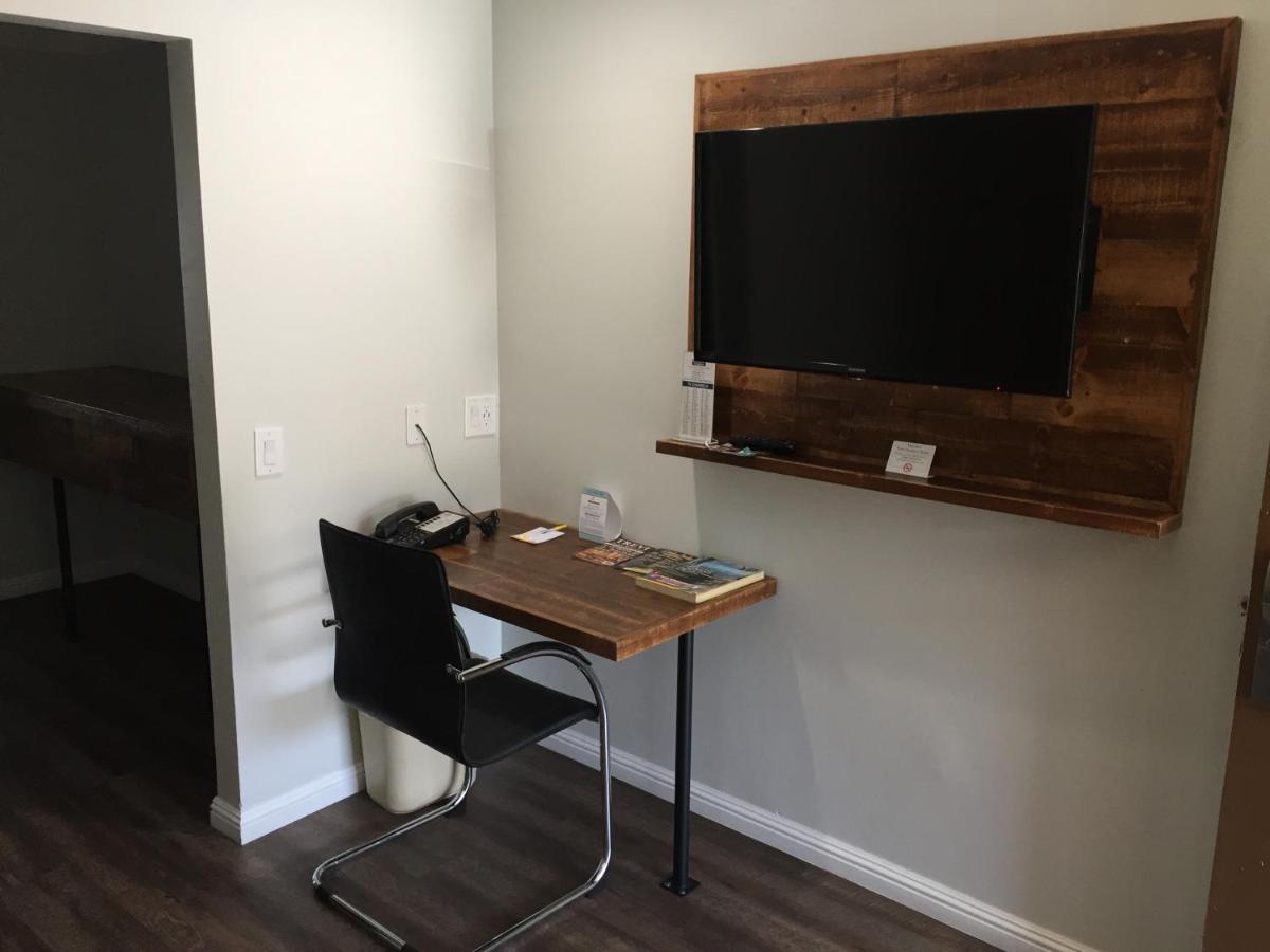 | Days Inn & Suites SDSU - LA MESA - SAN DIEGO