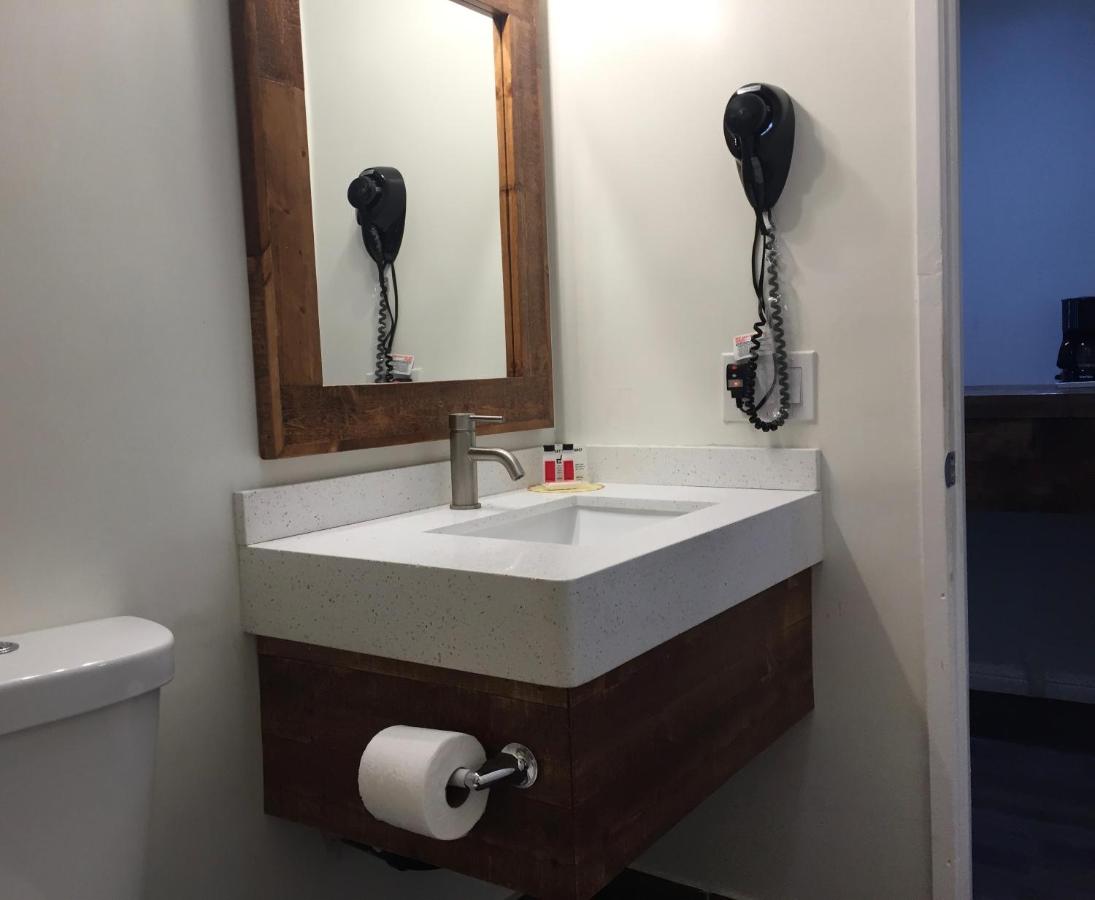 | Days Inn & Suites SDSU - LA MESA - SAN DIEGO