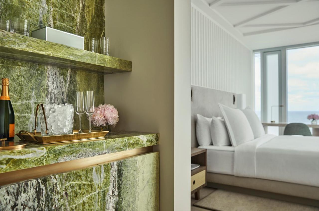  | Four Seasons Hotel at The Surf Club