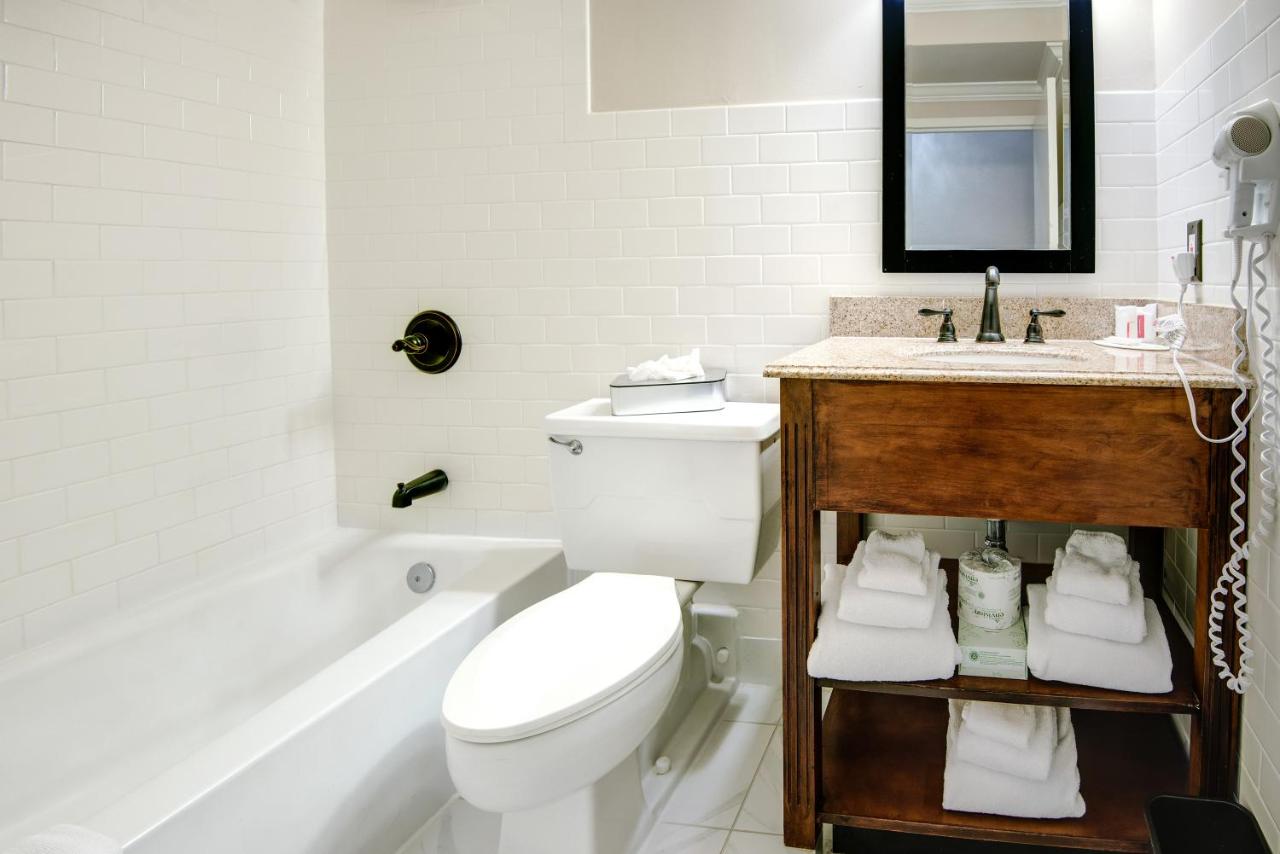 Queen Room with Two Queen Beds - Non-Smoking at Clarion Hotel & Suites