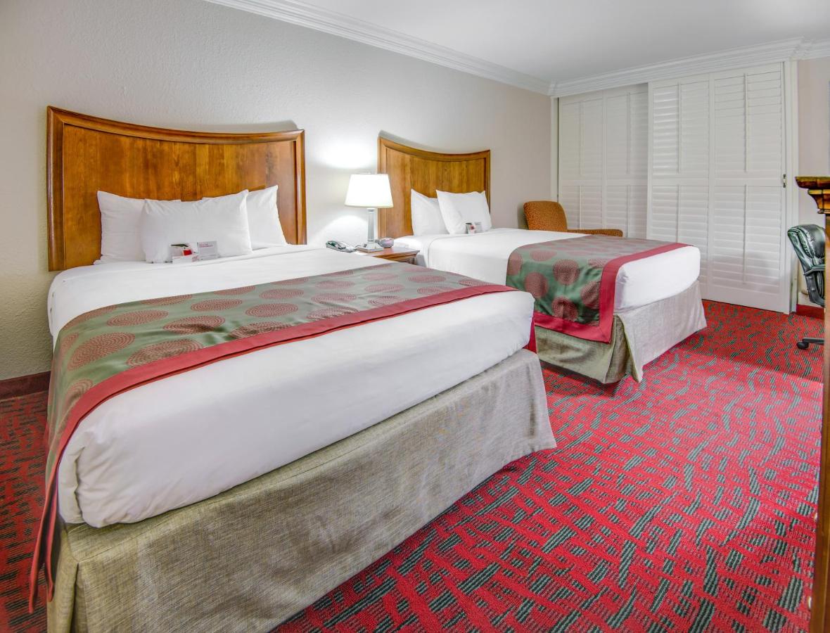 Queen Room with Two Queen Beds - Non-Smoking at Clarion Hotel & Suites
