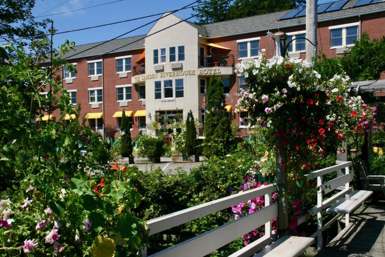 | Camden Riverhouse Hotel and Inn