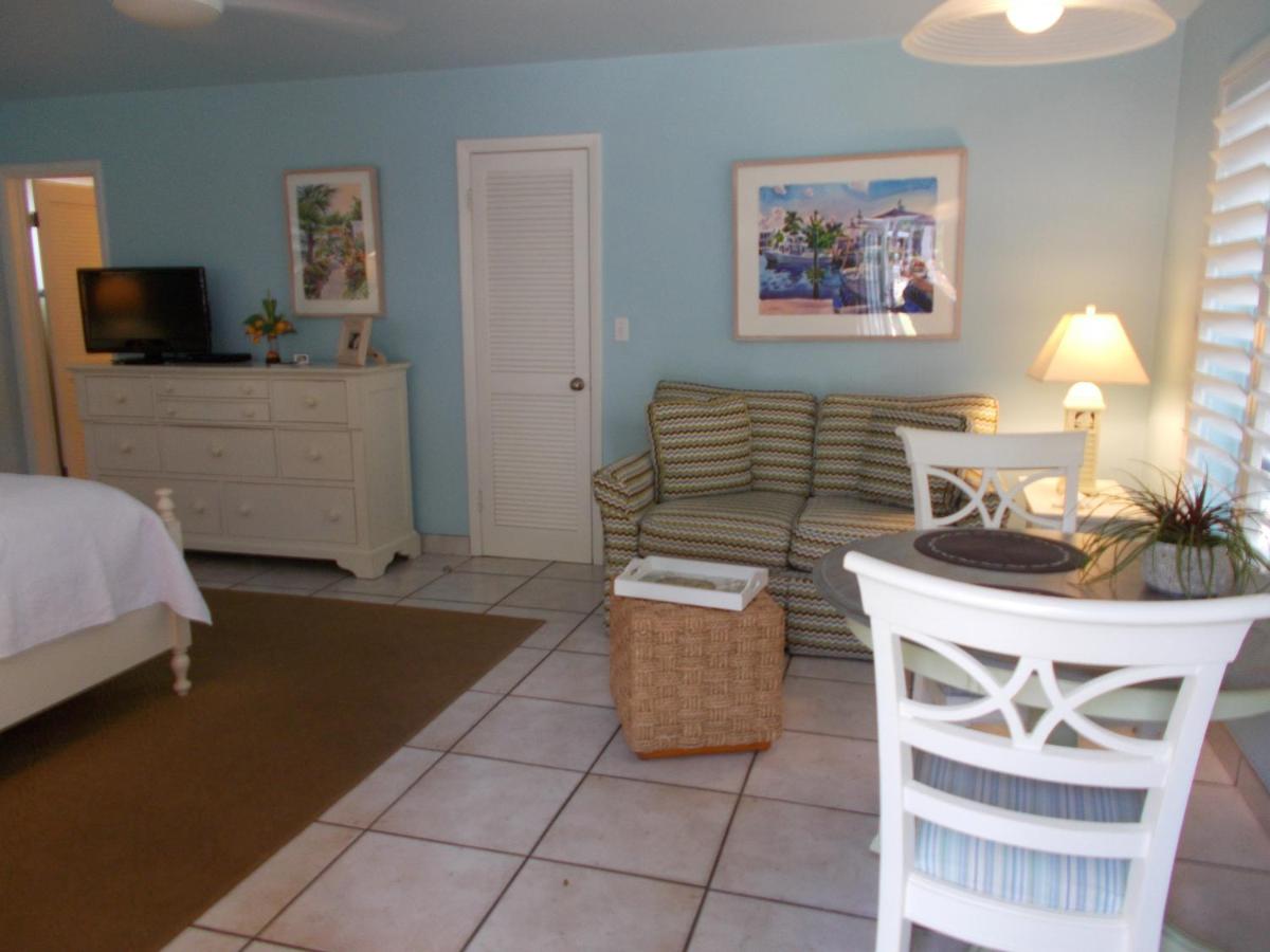 King Room at Kona Kai Resort and Gallery - Adults Only