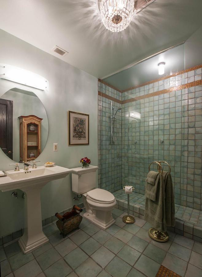  | The Inn at 97 Winder