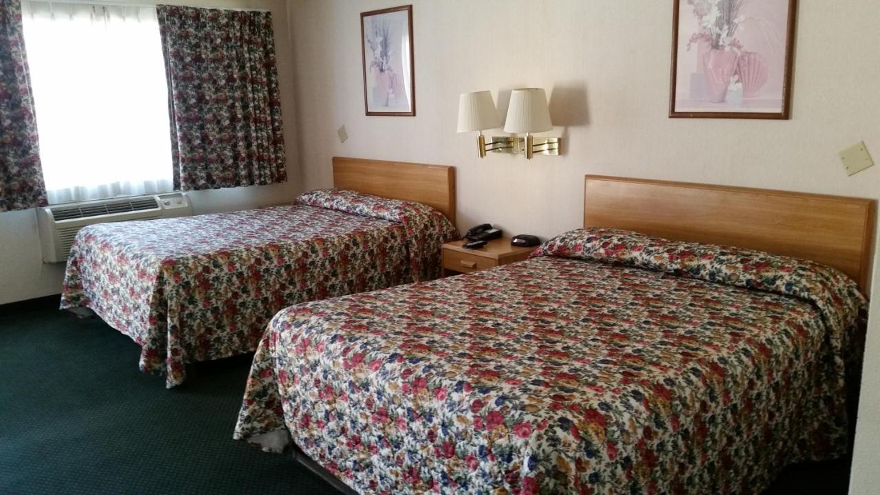 | Economy Inn Motel