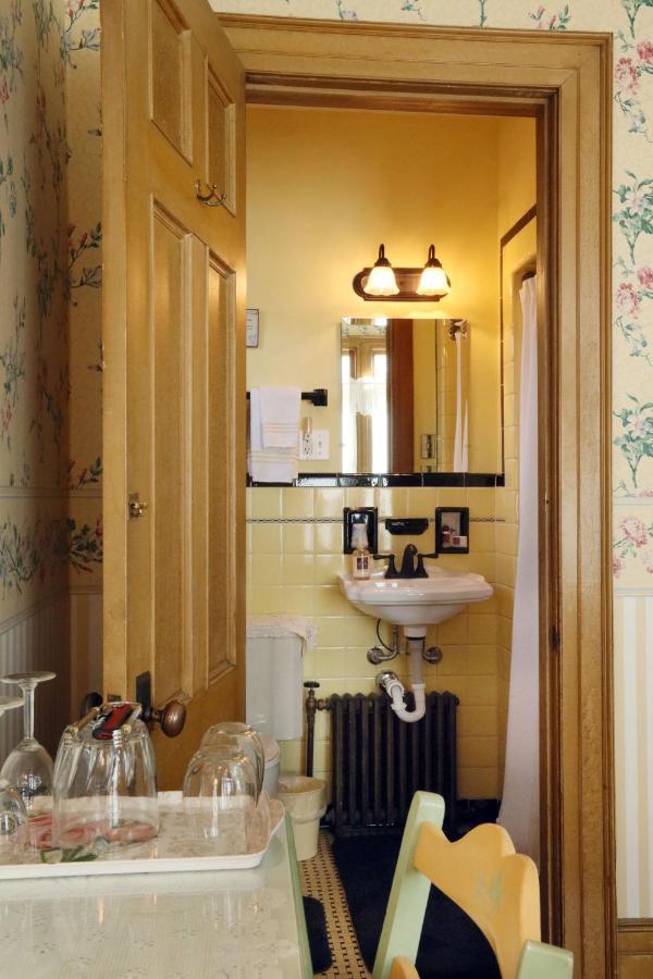 | Barrister's Bed & Breakfast