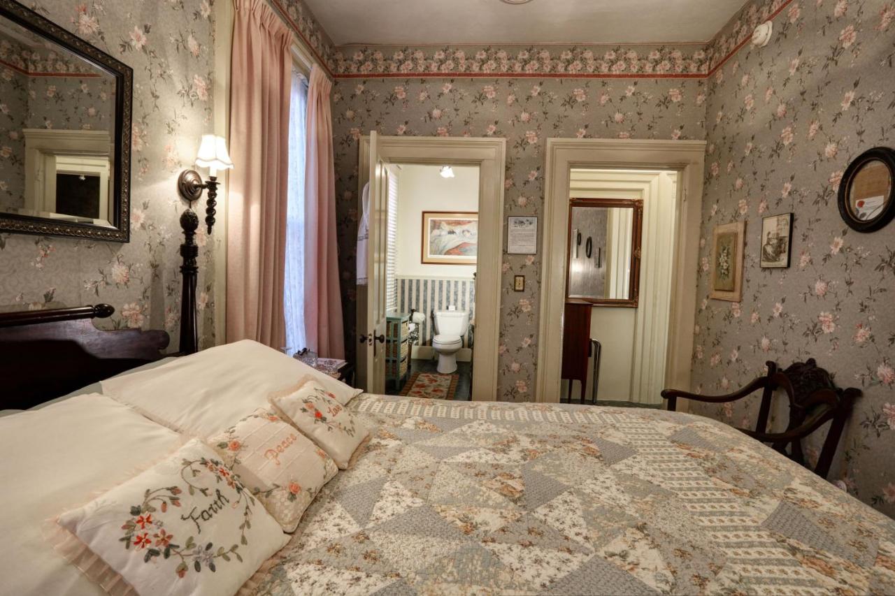 | Barrister's Bed & Breakfast