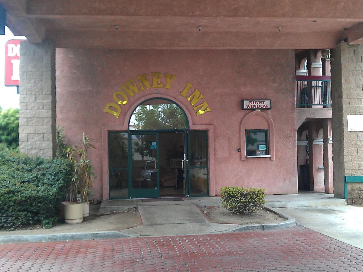 | Downey Inn Luxury Suites