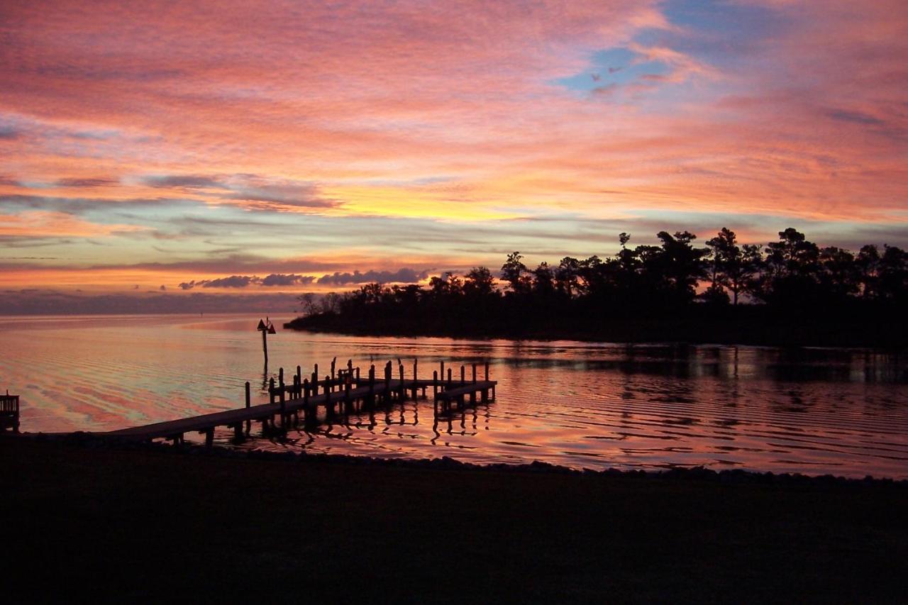 | Hyde County Lodges