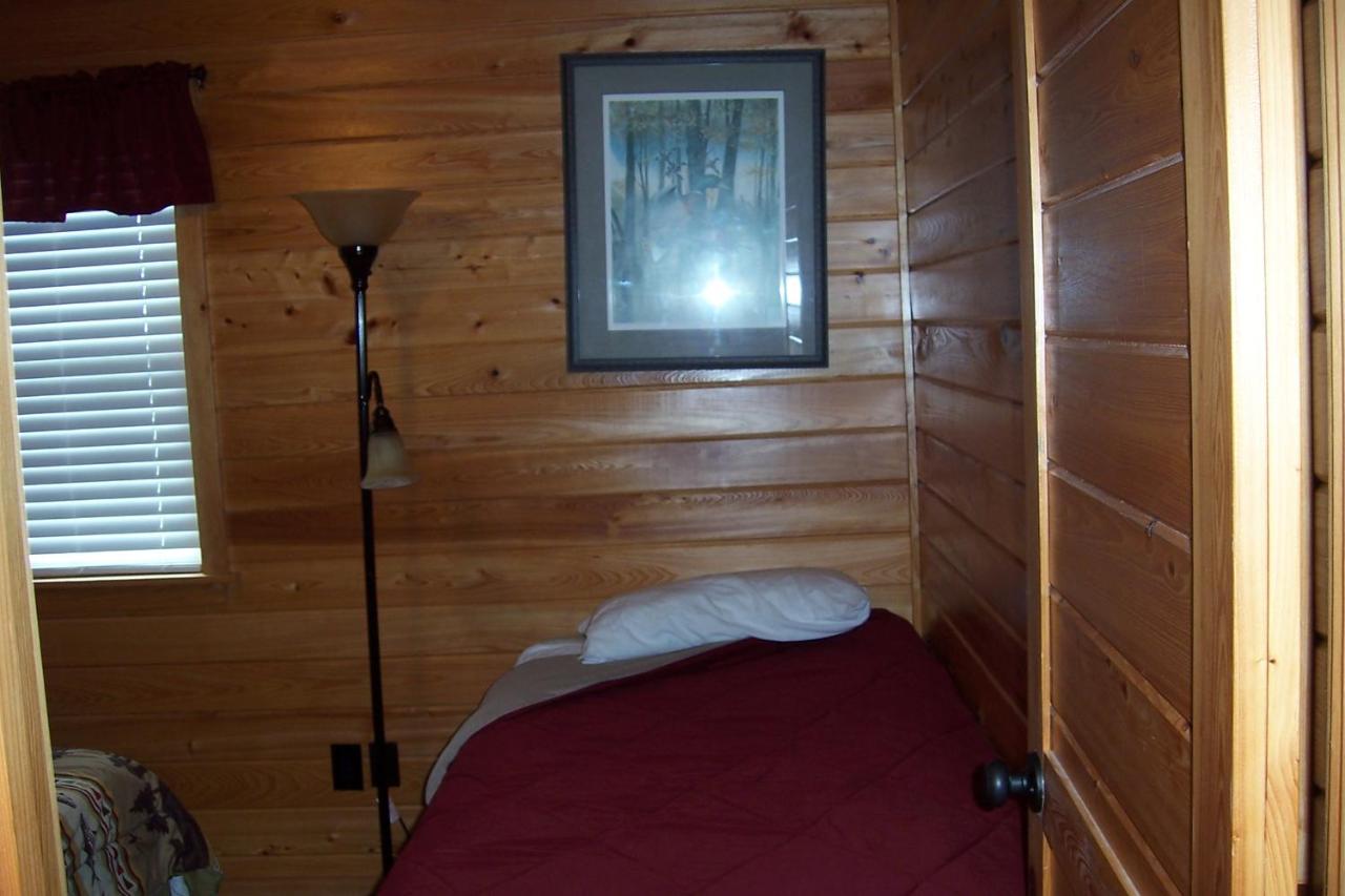 | Hyde County Lodges