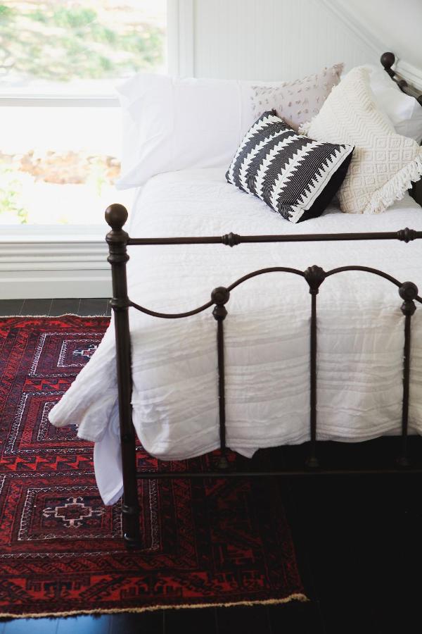 Small Twin Room at Park Victorian