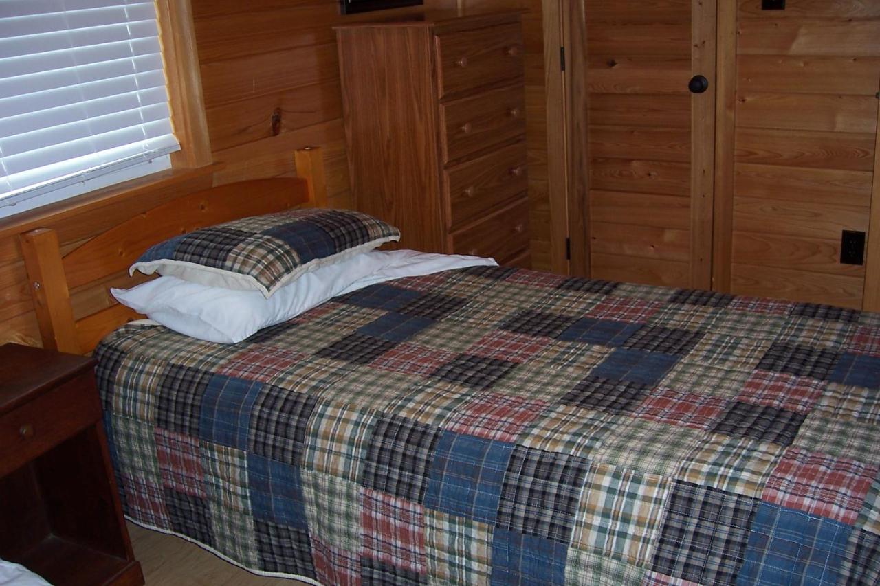 | Hyde County Lodges