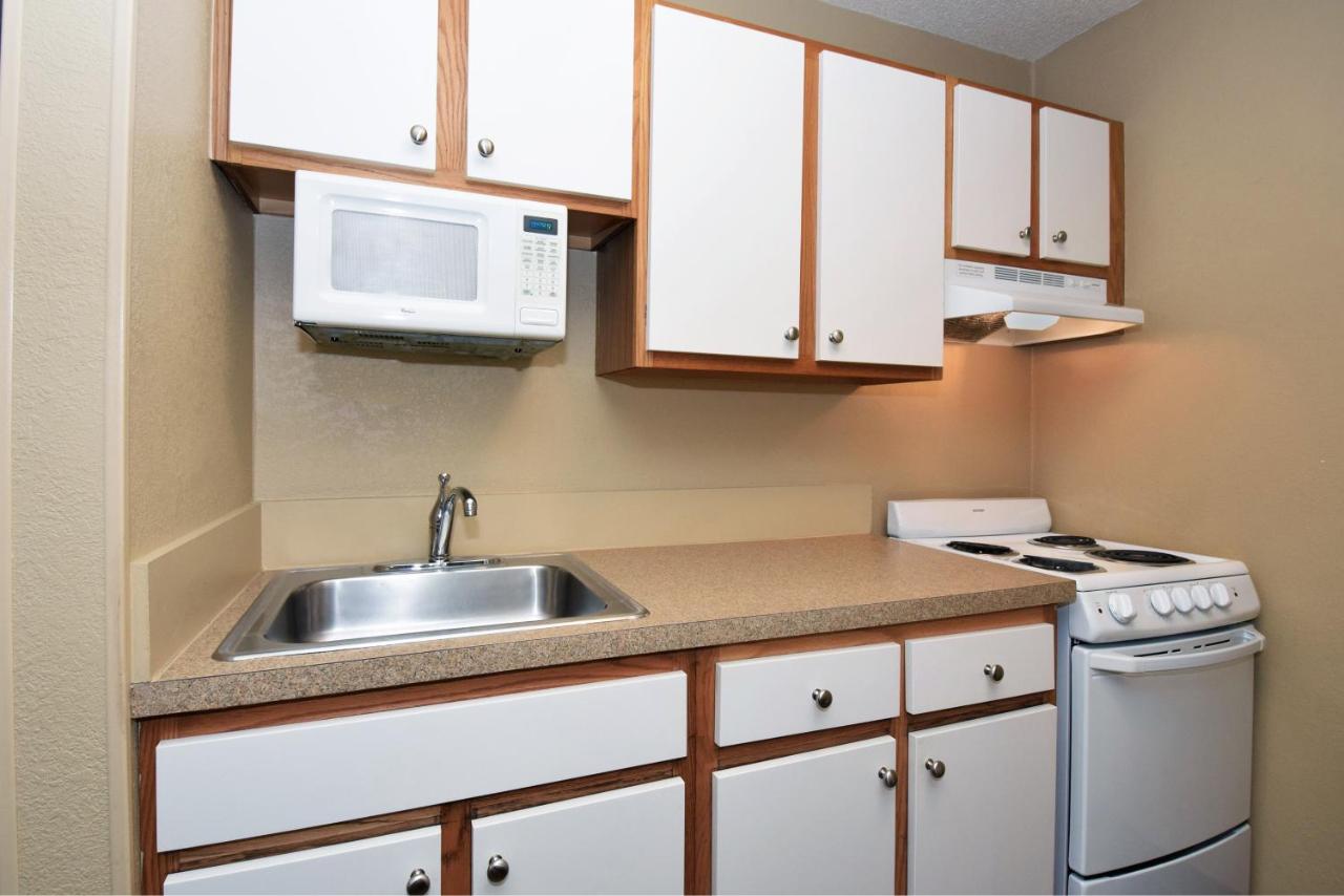 | Extended Stay America Suites - St Louis - Earth City