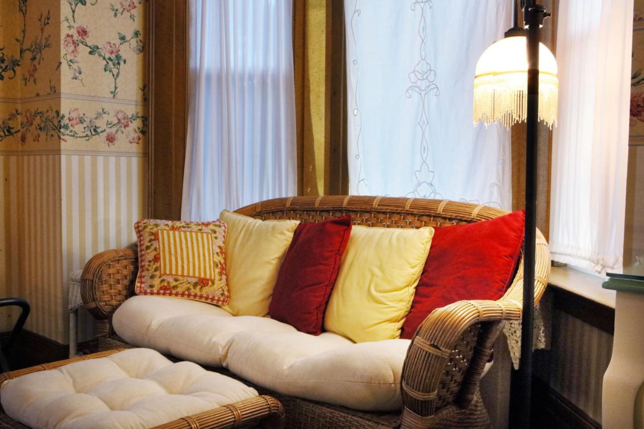 | Barrister's Bed & Breakfast