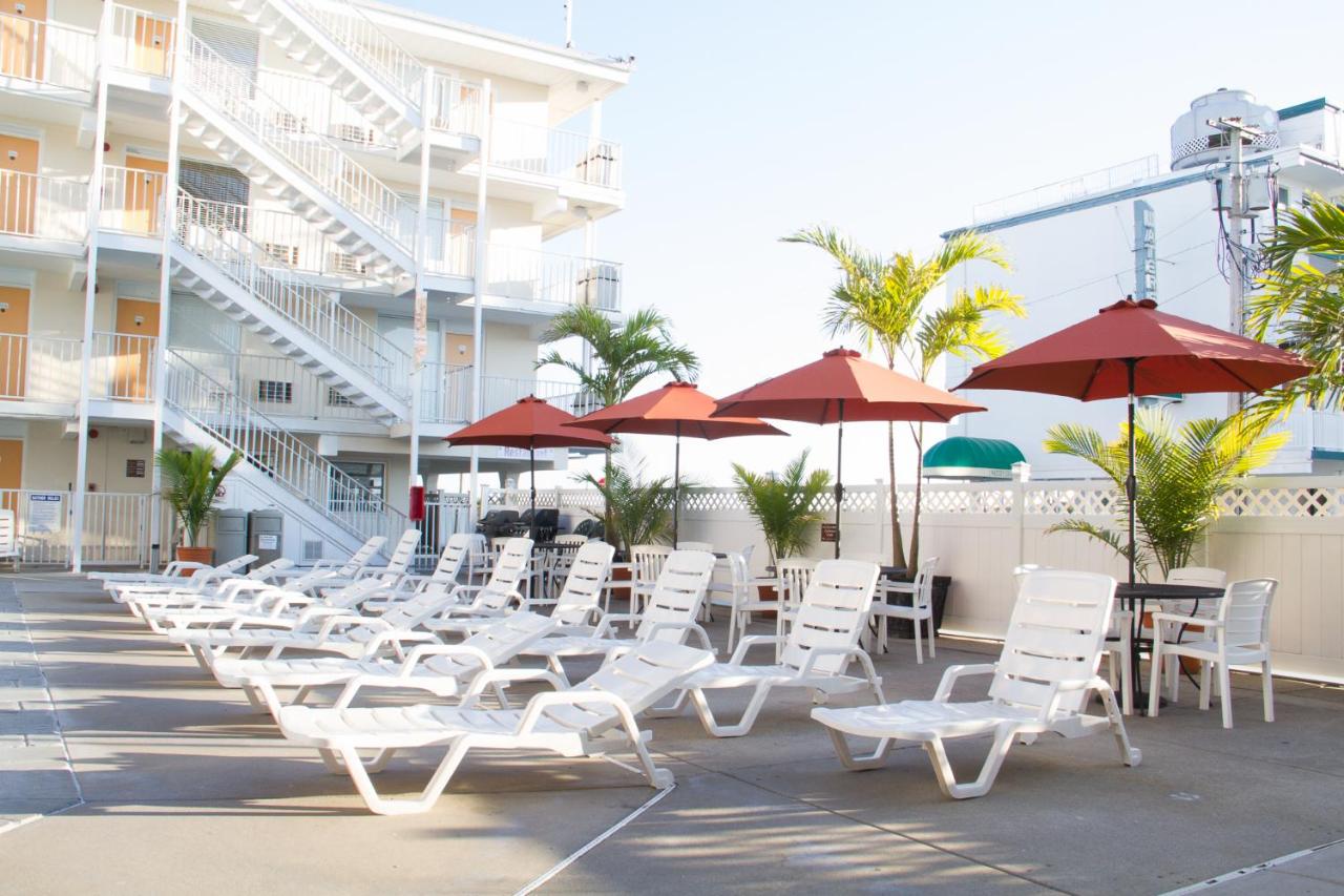  | Aqua Beach Hotel