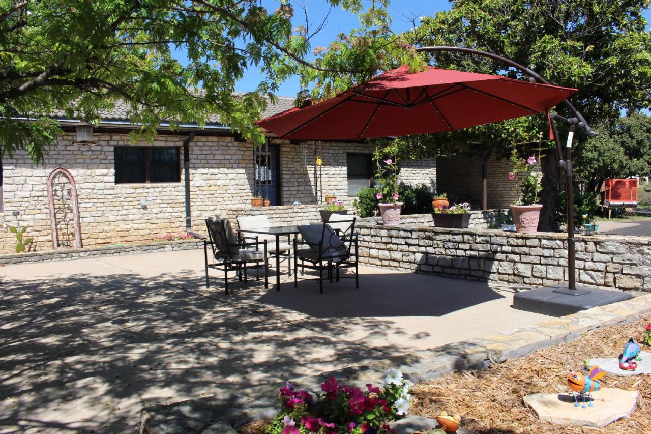 | Live Oak B&B