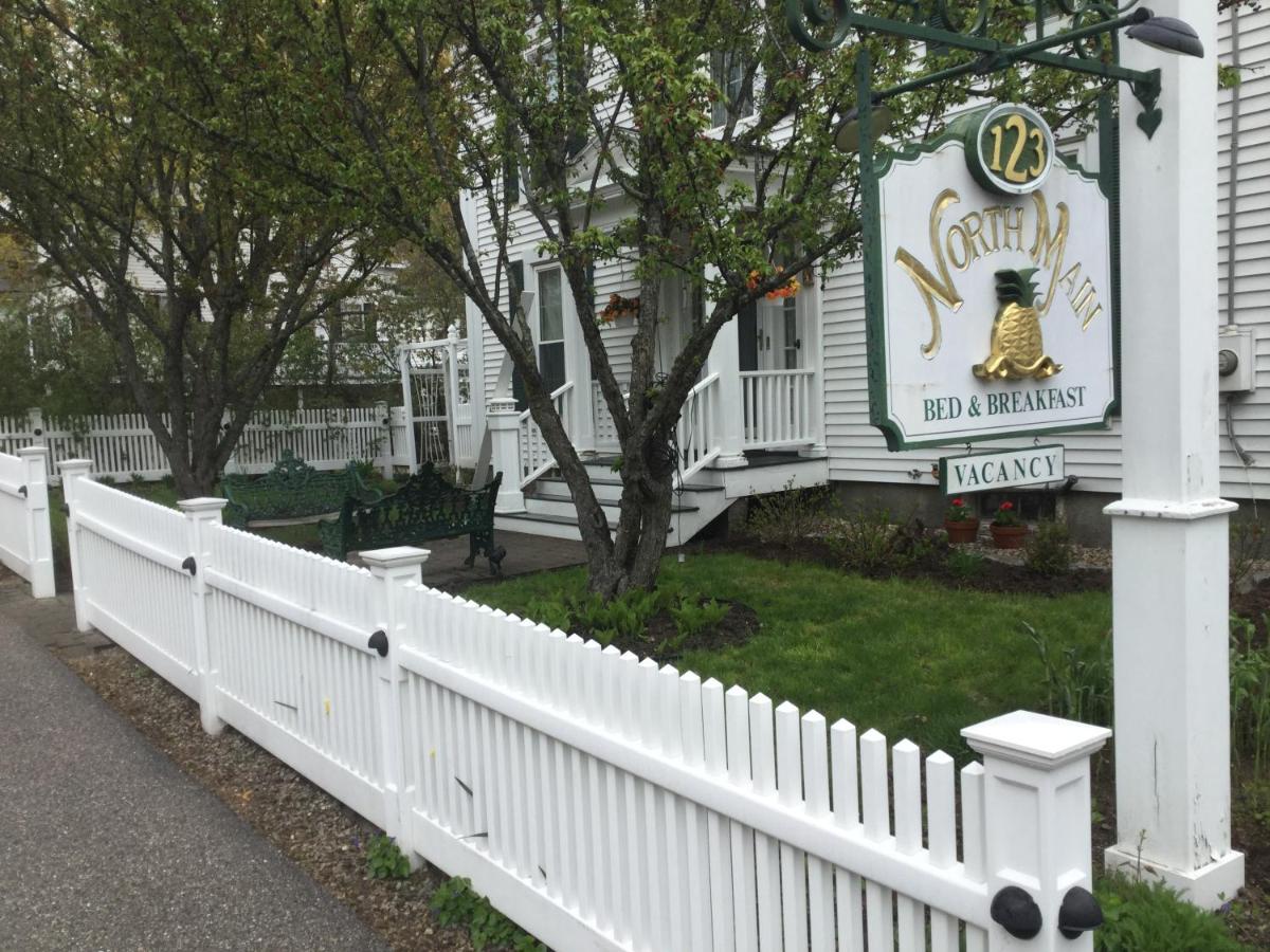 | 123 North Main B&B