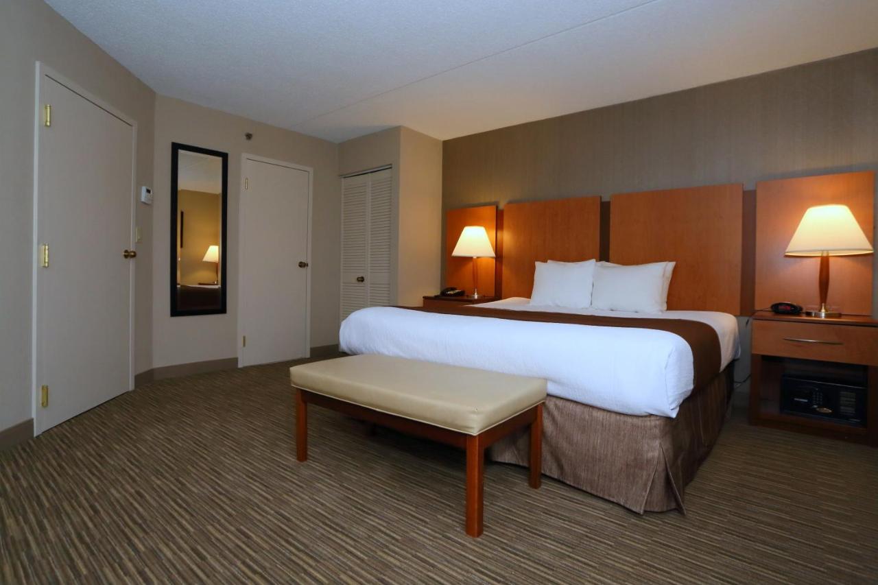 Deluxe King Suite - Non-Smoking at Best Western La Plata Inn