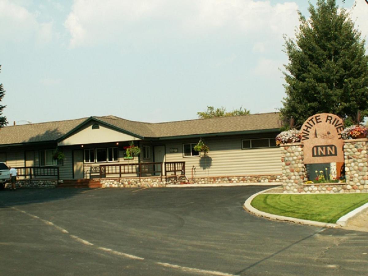 | White River Inn