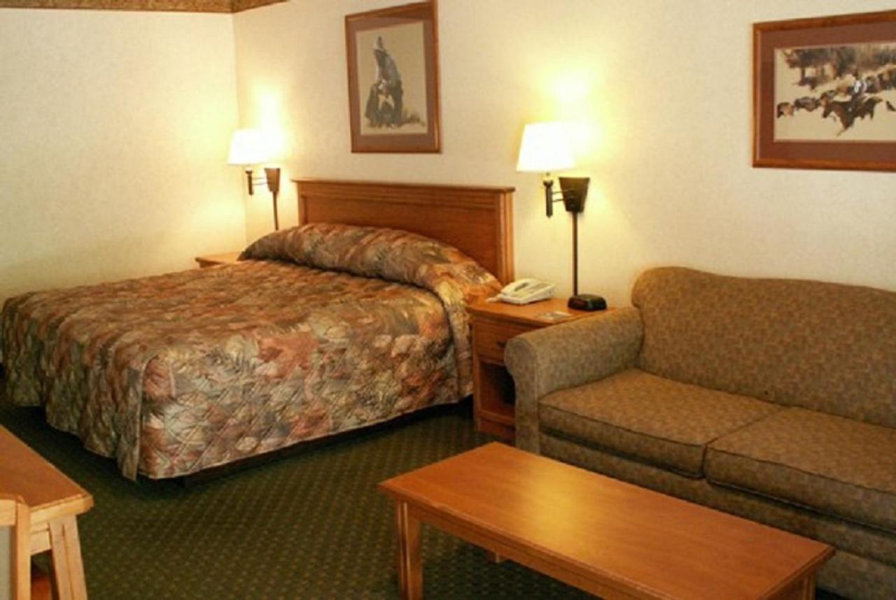 | White River Inn