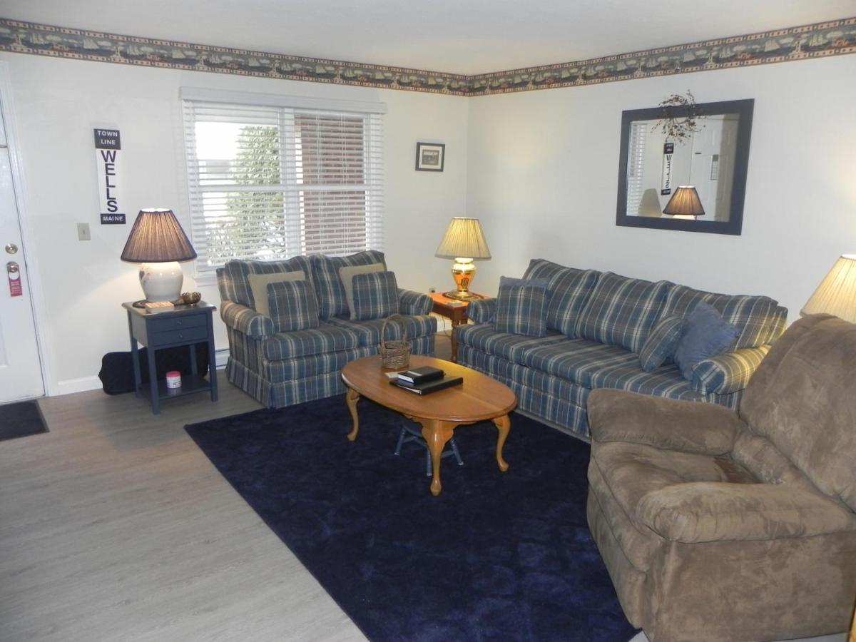  | Elmwood Resort Hotel