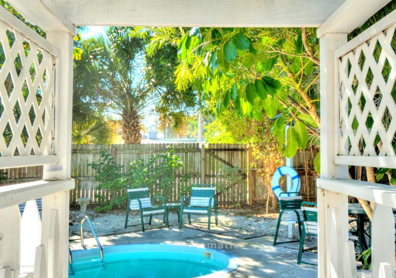 | Seahorse Cottages - Adults Only